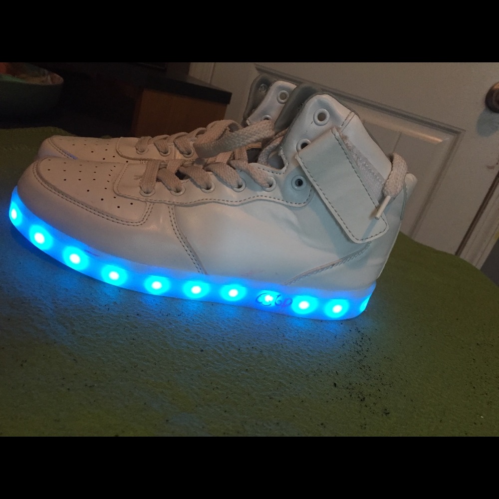 I’m selling this #Nike#hoverkicks